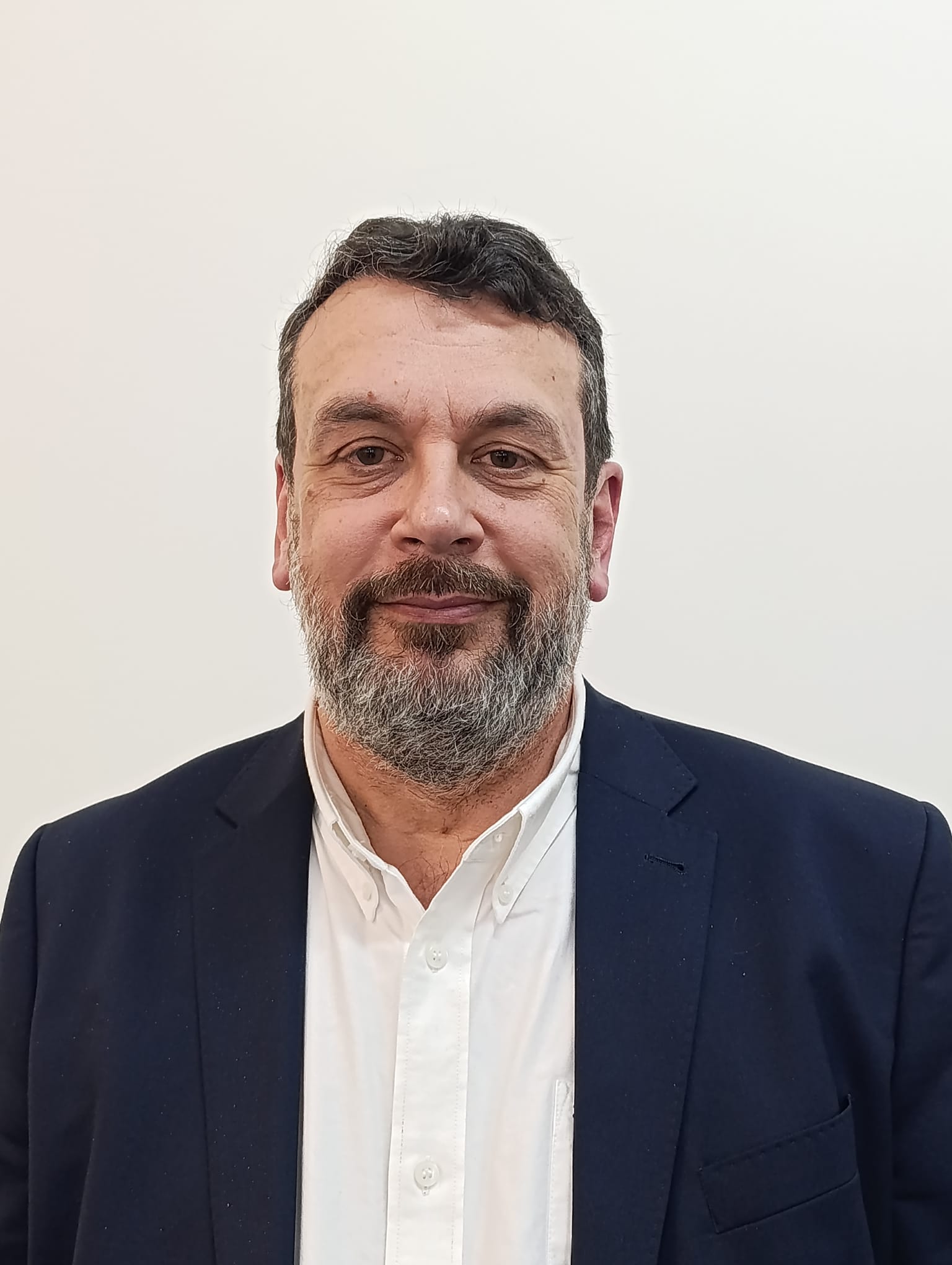 César Páris - ISEC